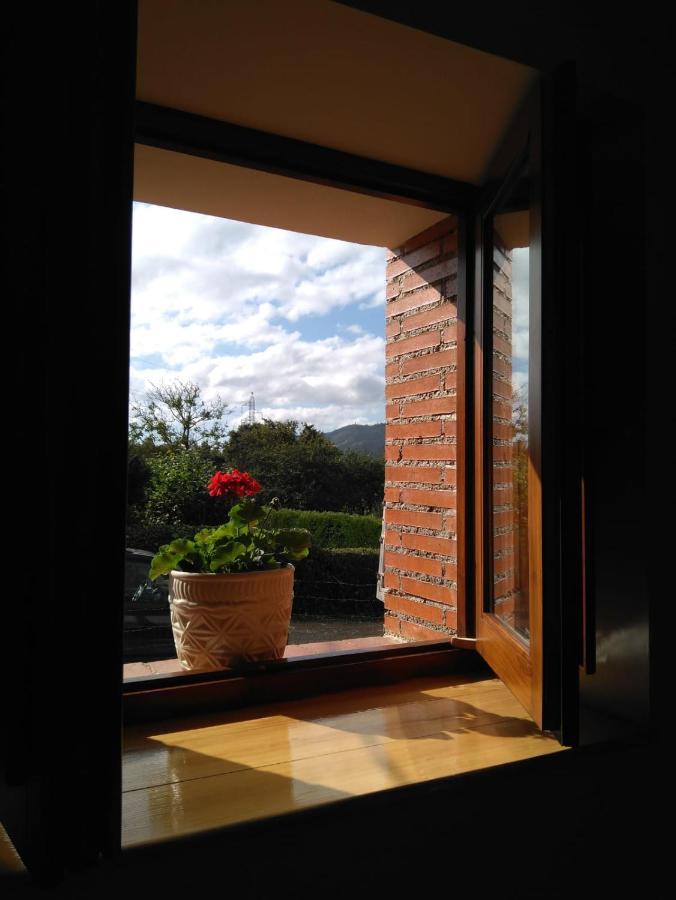 Pensjonat Casa Pepin - Sagasta Rural Oviedo Zewnętrze zdjęcie